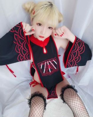 欧美男女吻戏片段集锦_720超清免费观看