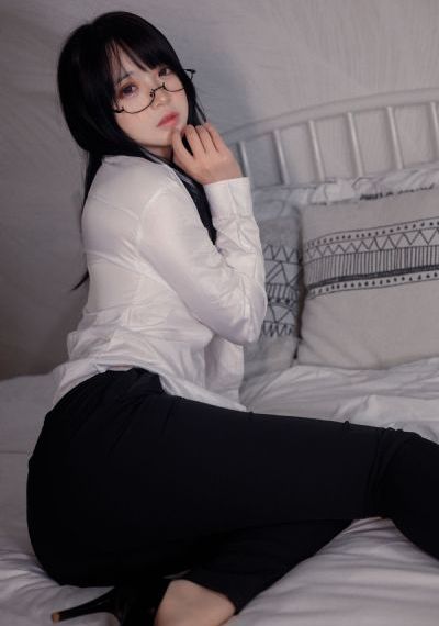 国产盗摄女子私密保健_粤语中字在线观看