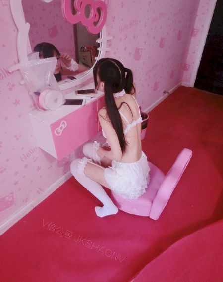 国产美女一级性片一_BD英语全集免费观看