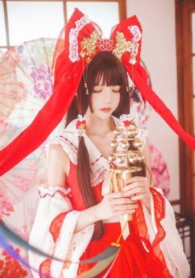 公交上强摁做开腿呻吟的漫画软件_BD神马影院手机在线